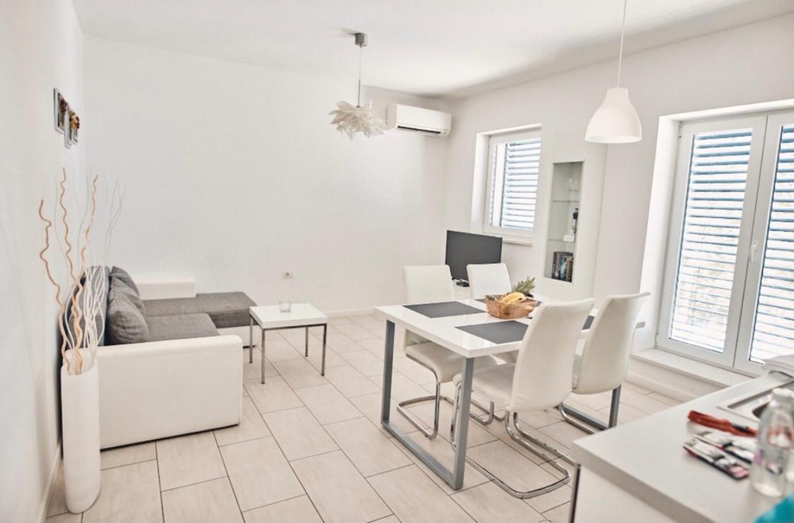 קופר Apartments & Rooms Artemus Belveder מראה חיצוני תמונה